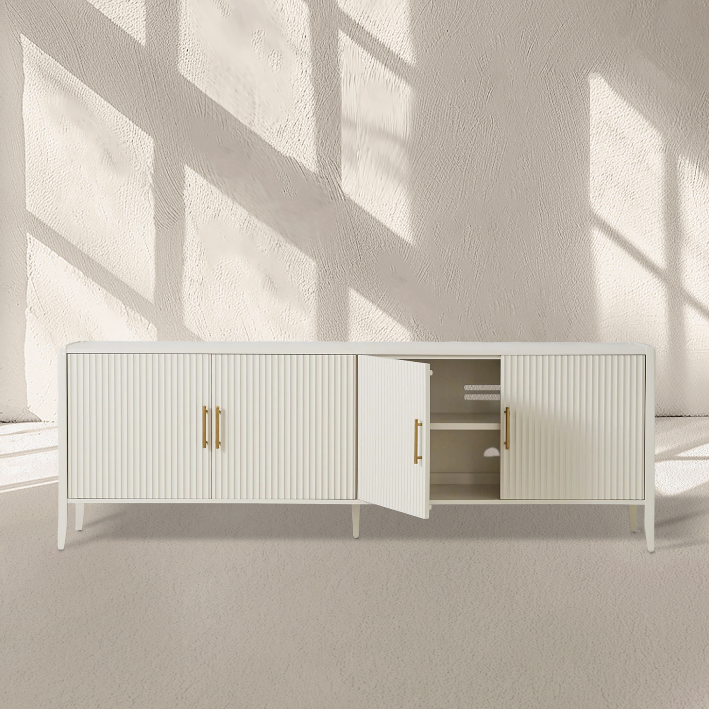 Louis Media Console