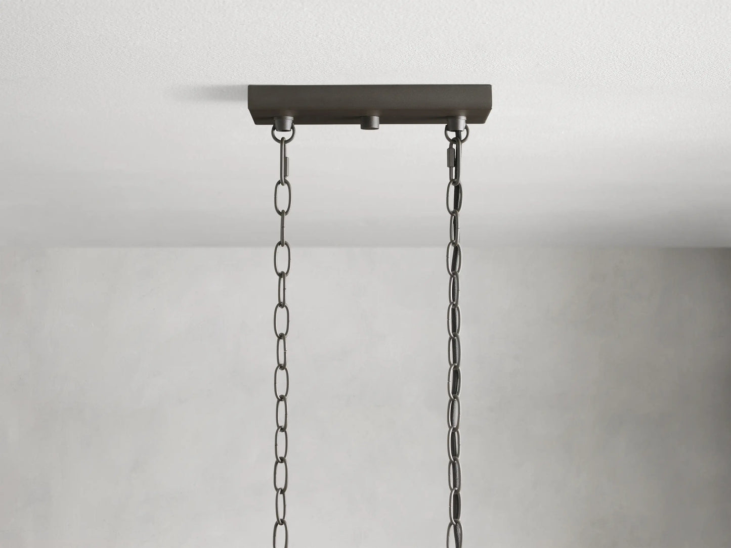 Andreas 32" Linear Chandelier in Bronze