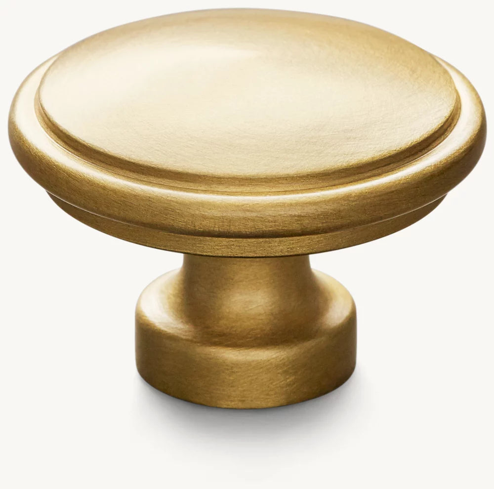 Lugarno Knob in Laquered Burnished Brass