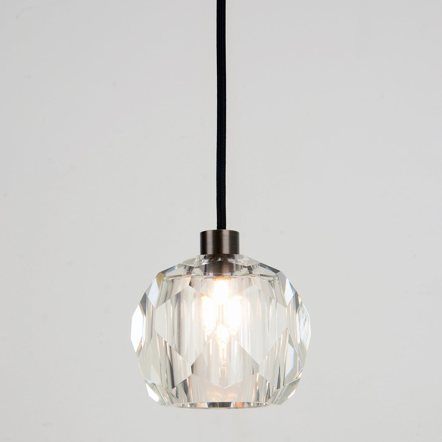 Balle Be Crystal Pendant Bronze