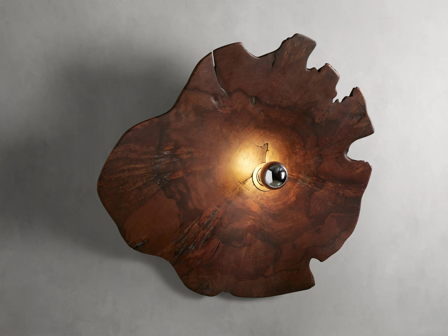Arruga Sconce