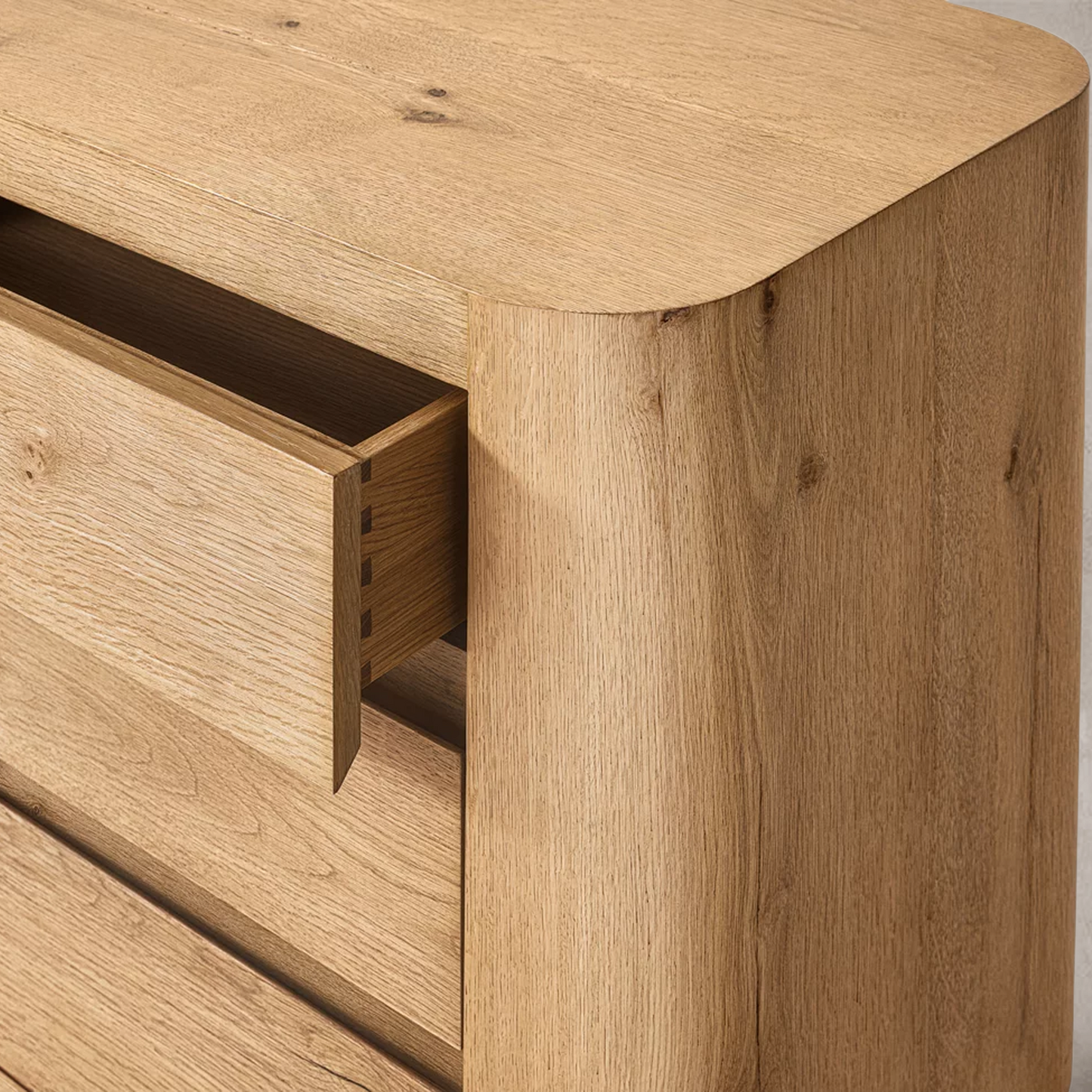 Osla Closed Nightstand